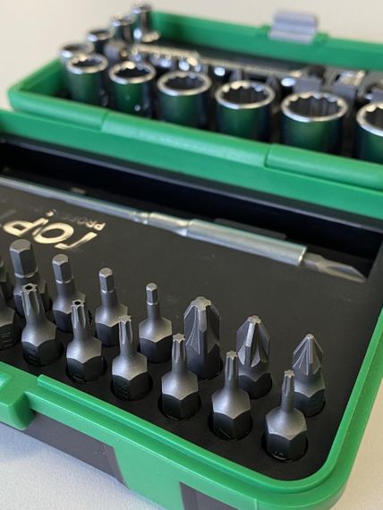 Набір біт і головок з тріскачкою TOPTUL 1/4" 41ед. (12-гр.) GADW4502 | Зображення 2