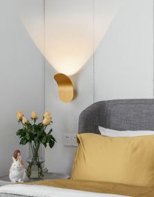 Бра LED 27538 Латунь 18х10х9 см.