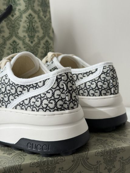 Кросівки жіночі білі New Gu4i  весна / осінь 2461 41 26 см | Зображення 2