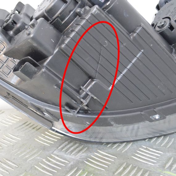 Фара ліва Hyundai i20 2012-2014 рестайлінг Фара передня ліва Хюндай ай20 921014P500 | Зображення 4