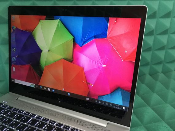 Ультрабук Б-класс HP EliteBook 830 G5 / 13.3" (1920x1080) IPS Touch / Intel Core i7-8650U (4 (8) ядра по 1.9 - 4.2 GHz) / 8 GB DDR4 / 256 GB SSD M.2 / Intel UHD Graphics 620 / WebCam / USB 3.1 / HDMI б/у | Зображення 2