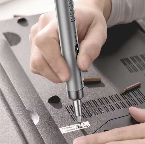 Акумуляторна викрутка 46 в 1 з магнітними бітами. Чорна | Зображення 4