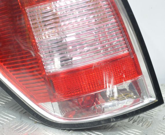 Ліхтар задній лівий Opel Astra H III універсал фара стоп Опель Астра 24451838 13223675 | Зображення 2