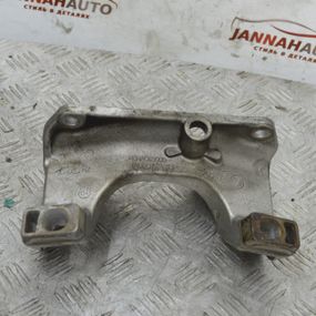 Кронштейн КПП BMW 5 E60 2003-2010 Балка кріплення коробки перемикання передач БМВ е60 22316761103 6761103