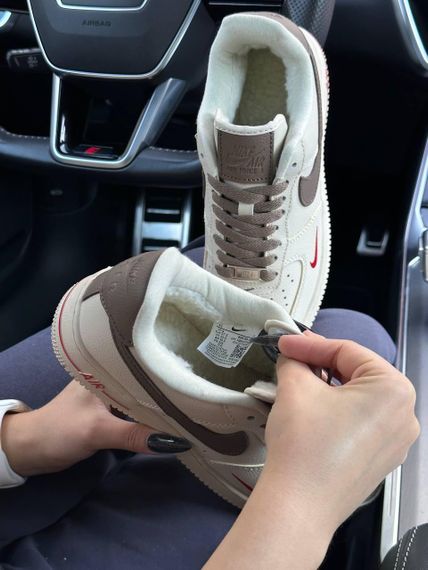 Жіночі кросівки  Air Force 1 Winter Beige Brow, В'єтнам, хутро | Зображення 2