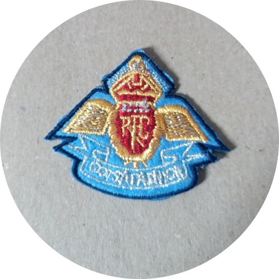 Нашивка на одежду (термо) RFC 60*50 мм Блакитний