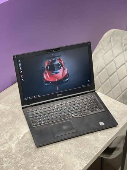 Ноутбук Fujitsu LifeBook E5510 / 15.6" (1920x1080) IPS / Intel Core i3-10110U (2 (4) ядра по 2.1 - 4.1 GHz) / 16 GB DDR4 / 256 GB SSD / Intel UHD Graphics / WebCam б/в | Зображення 3