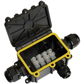 Распределительная коробка М686-4 IP68 с клеммой 24А Ny95506531