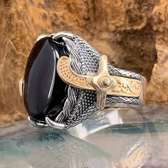Сріблястий чоловічий перстень з мечами і чорним каменем розмір 20 LuxAurum001 | Зображення 4