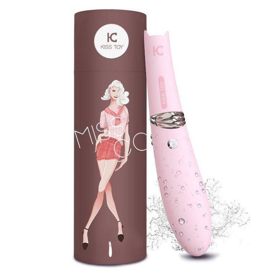 Вакуумный стимулятор с вибрацией KisToy Miss CC Pink, можно использовать как вибратор, диаметр 36мм | Зображення 7
