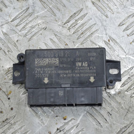 Блок керування парктроніками Volkswagen Golf VII 2012-2020 Модуль парктроніків Фольксваген 5Q0919298A