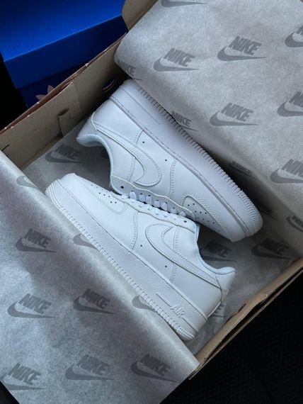Женские кроссовки  Air Force 1 Winter All White, Вьетнам , мех 40 25 | Зображення 2