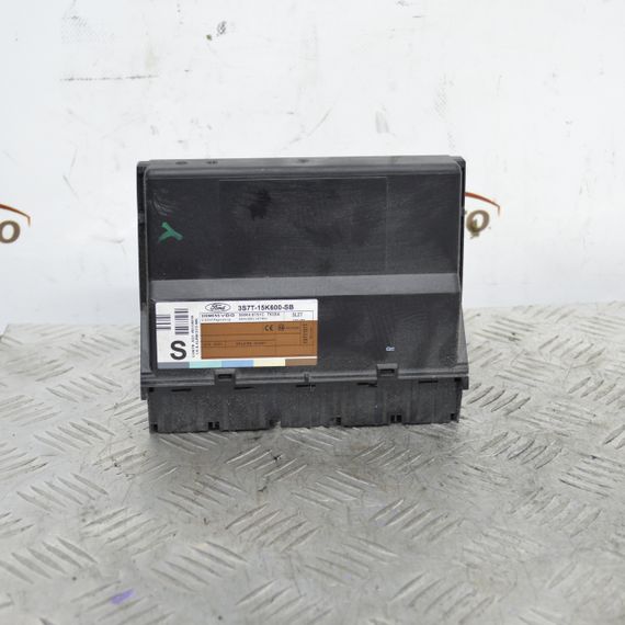 Блок комфорту Ford Mondeo III 2007-2007 модуль управління комфортом Форд Мондео 3 3S7T15K600SB 5WK48751C