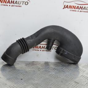 Патрубок повітряного фільтра BMW 5 E60 320d БМВ е60 7790552