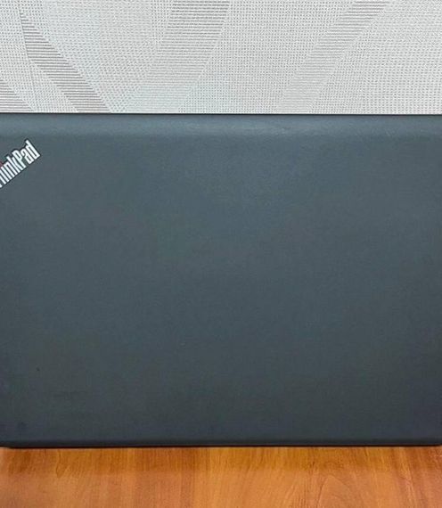 Ноутбук Lenovo ThinkPad E560 Core i7-6500U + 16GB + 256GB SSD + Radeon R7 Б/В | Зображення 1