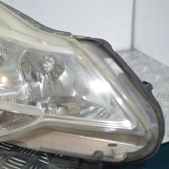 Фара права Opel Corsa D 2011-2014 рестайлінг Фара передня права Опель Корса Д 13392706 | Зображення 2