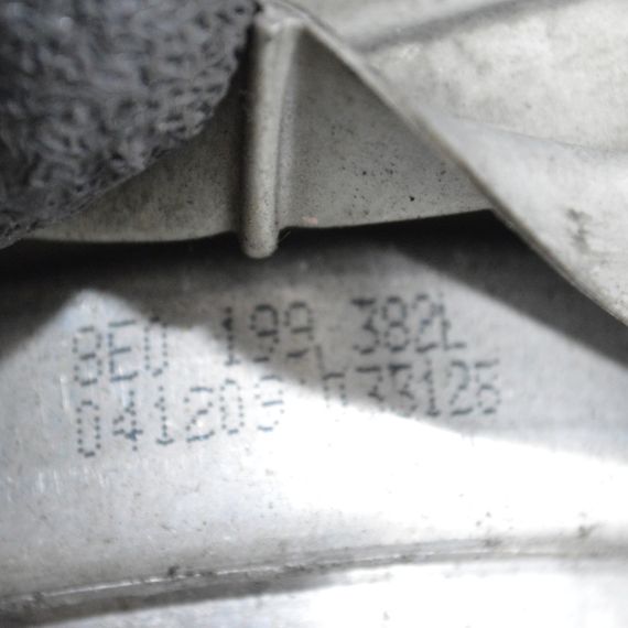 Подушка двигуна права 2.0 TFSI Audi A4 B6 B7 2000-2008 Опора мотора права Ауді а4 б6 б7 8E0199382L | Зображення 2