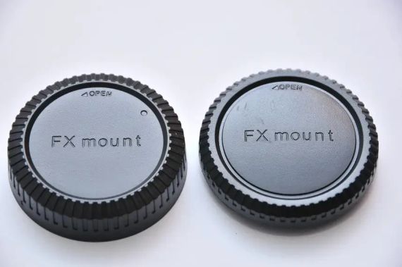 Комплект задньої кришки камери та кришки об’єктива Micro 4/3, захист від пилу та подряпин чорна, заглушка байонета | Зображення 3