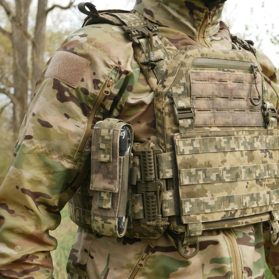 Подсумок под турникет открытого типа с креплениями для тактических ножниц и маркера пиксель | Зображення 6