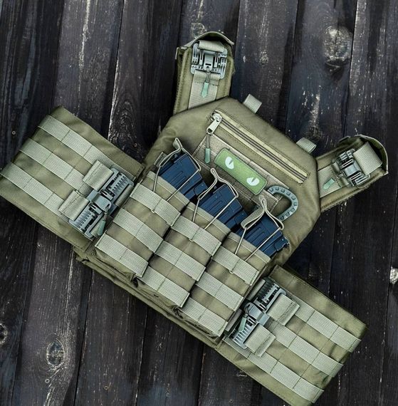 Плитоноска швидкого скидання з боковими карманами + тройний підсумок під магазини олива. | Зображення 1