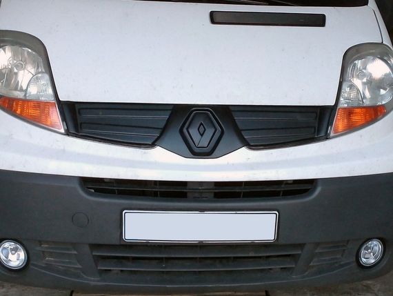 Зимова верхня накладка на решітку 2007-2015, Глянцева для Renault Trafic рр | Зображення 1