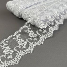 32-LТ1077 Гіпюрове мереживо сітка 5 см - білий