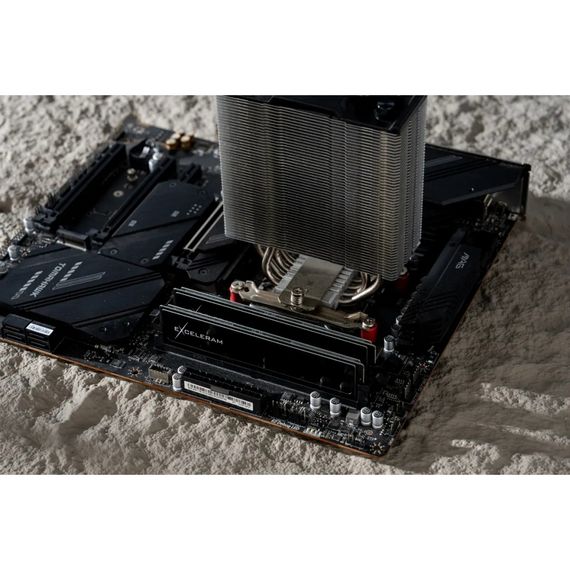 Модуль пам'яті для комп'ютера DDR5 16GB 6000 MHz Black Sark eXceleram (ED50160603036C) | Зображення 2