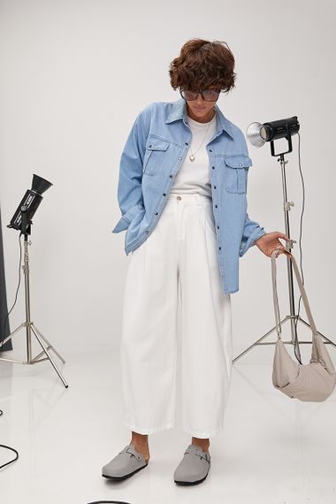 Джинсова вільна сорочка зі смугастими вставками - блакитний цвет, ONE SIZE (є розміри) | Зображення 2