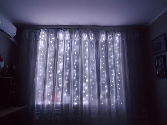 Гірлянда штора 3x2 метри, 200LED, "світлодіодні краплі" від USB, холодний білий колір, 8 режимів + пульт | Зображення 1