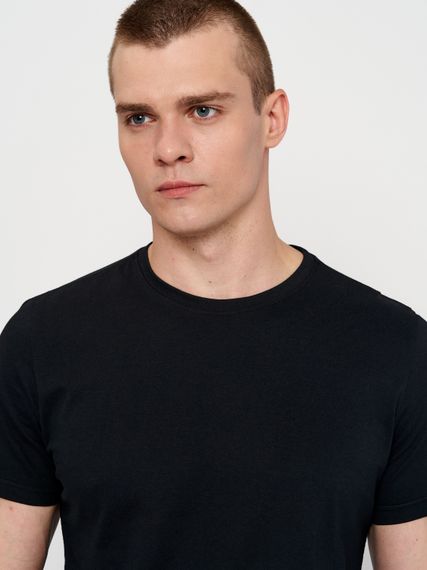 Футболка чоловіча з круглим вирізом однотонна чорна, L | Зображення 3