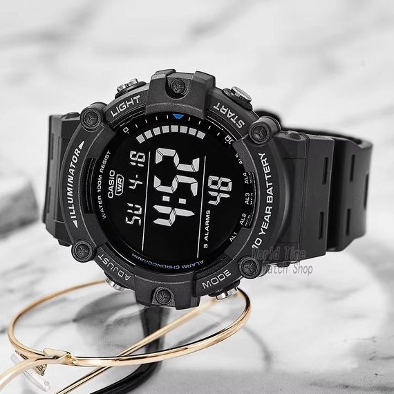 Чоловічий годинник Casio AE-1500WH-8B | Зображення 1