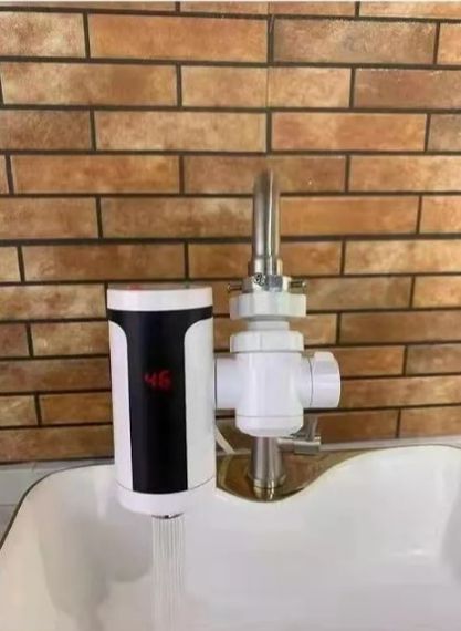 Проточний водонагрівач WEZER RKF-10C | Зображення 1