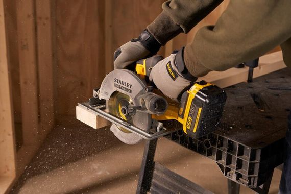 Пила циркулярна акумуляторна STANLEY FATMAX SFMCS500B | Зображення 2