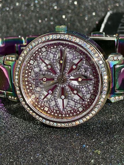 Жіночий годинник Guess Хамелеон GW0528L4 Оригінал | Зображення 2