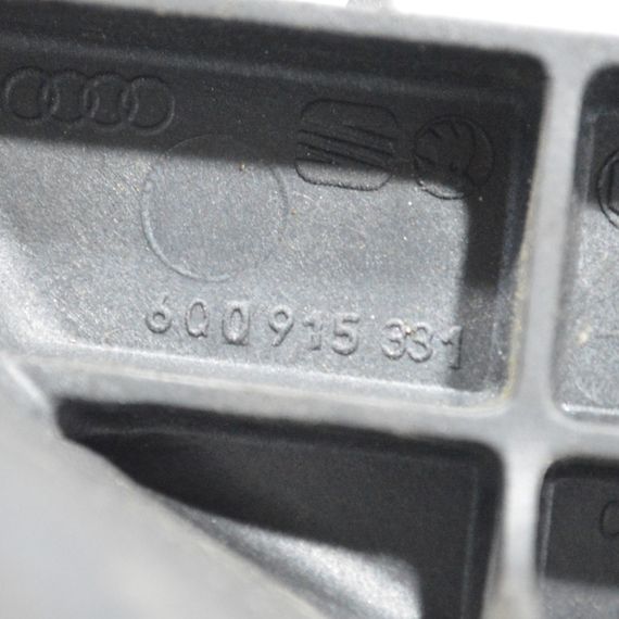 Полиця акумулятора Skoda Fabia II 2007-2014 Корпус підставка АКБ Шкода Фабія 2 6Q0915331 | Зображення 2