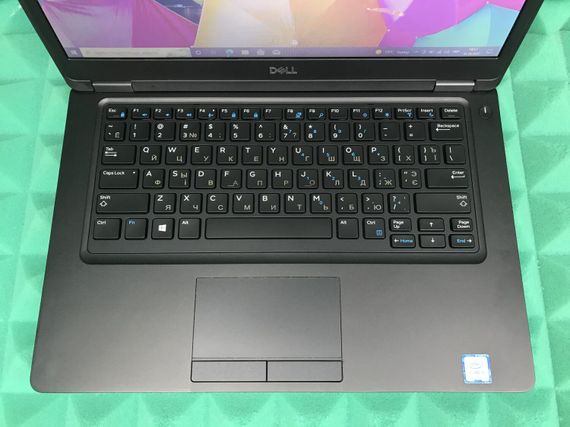 Ноутбук Б-клас Dell Latitude 5490 / 14" (1366x768) TN / Intel Core i5-7300U (2 (4) ядра по 2.6 - 3.5 GHz) / 4 GB DDR4 / 128 GB SSD / Intel HD Graphics 620 / WebCam / USB 3.1 / HDMI / Windows 10 б/в | Зображення 3