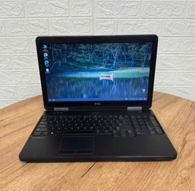 Ноутбук Dell Latitude 5540 HD i5 4200U 8Gb SSD 256Gb Б/В