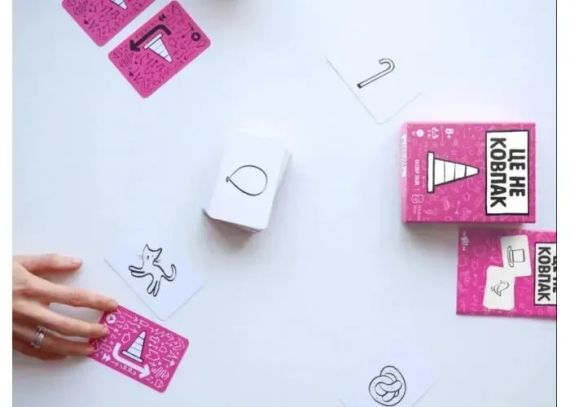 Настольная игра Это не колпак (That's Not a Hat) | Зображення 2