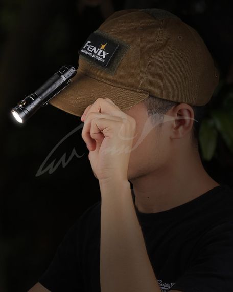 Фонарь Fenix LD30 с аккумулятором ц:black | Зображення 2