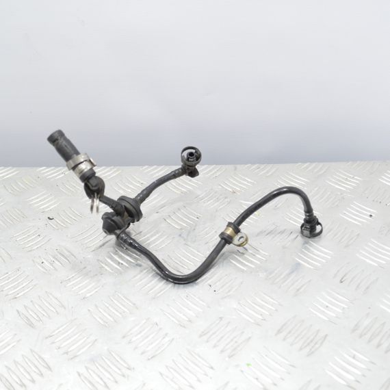 Клапан вакуумний 2.0 TFSI Audi A4 B7 2004-2008 Трубка вакууму Ауді а4 б7 06F133529C