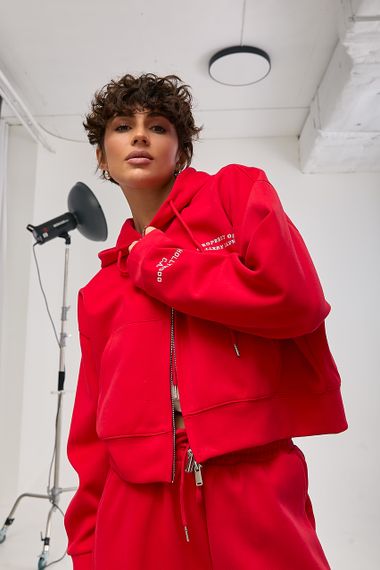 Спортивний костюм вільного фасону з вишитим написом - червоний цвет, M/L (є розміри) | Зображення 3