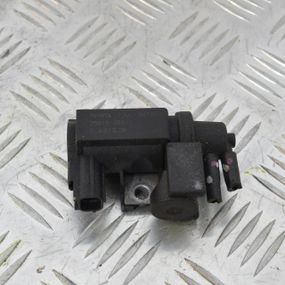 Клапан управління турбіною 2.0 / 2.2 Toyota Auris Avensis Corolla Rav 4 2005-2018 Клапан тиску наддуву Тойота Ауріс 258190R011