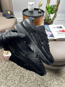 Чоловічі кросівки  Initiator All Black весна / літо / осінь A4024 44 28 см