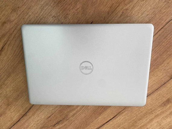 Ноутбук Dell Inspiron 5584 15.6 FHD/IPS/i3 8145U/4Gb/SSD128Gb/Intel UHD 620 | Зображення 5