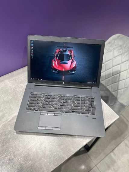 Мобильная рабочая станция HP ZBook 17 G3 / 17.3" (1920x1080) IPS / Intel Core i7-6700HQ (4 (8) ядра по 2.6 - 3.5 GHz) / 16 GB DDR4 / 480 GB SSD / nVidia Quadro M1000M, 2 GB GDDR5, 128-bit / WebCam б/у | Зображення 1
