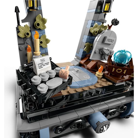 Конструктор LEGO Wednesday Фігурка Венздей Аддамс (76780) | Зображення 3