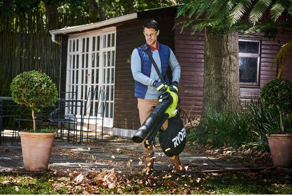 Повітродув-пилосос Ryobi RBV3000CESV з подрібнювачем, 3кВт, 16 куб.м/хв, 375 км/год (5133002190) | Зображення 3