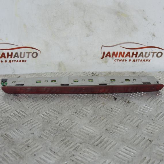 Стоп сигнал задній Mercedes C-Class W203 2000-2007 Фара стоп Мерседес в203 2038200156