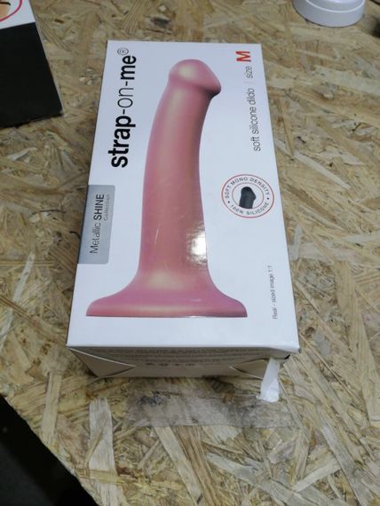 Насадка для страпону Strap-On-Me Mono Density Dildo Rose M (м'ята упаковка!!!) | Зображення 1