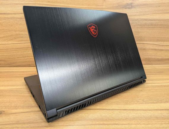 Игровой ноутбук MSI GF65 Thin 10uE / 15.6" (1920x1080) IPS / Intel Core i7-10750H (6 (12) ядер по 2.6 - 5.0 GHz) / 16 GB DDR4 / 512 GB SSD / nVidia GeForce RTX 3060, 6 GB GDDR6, 192-bit / WebCam / Windows 10 б/у + Подарок Беспроводная мышь / USB | Зображення 6